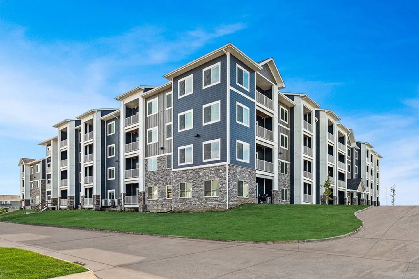 Park 88 Apartments Image 17