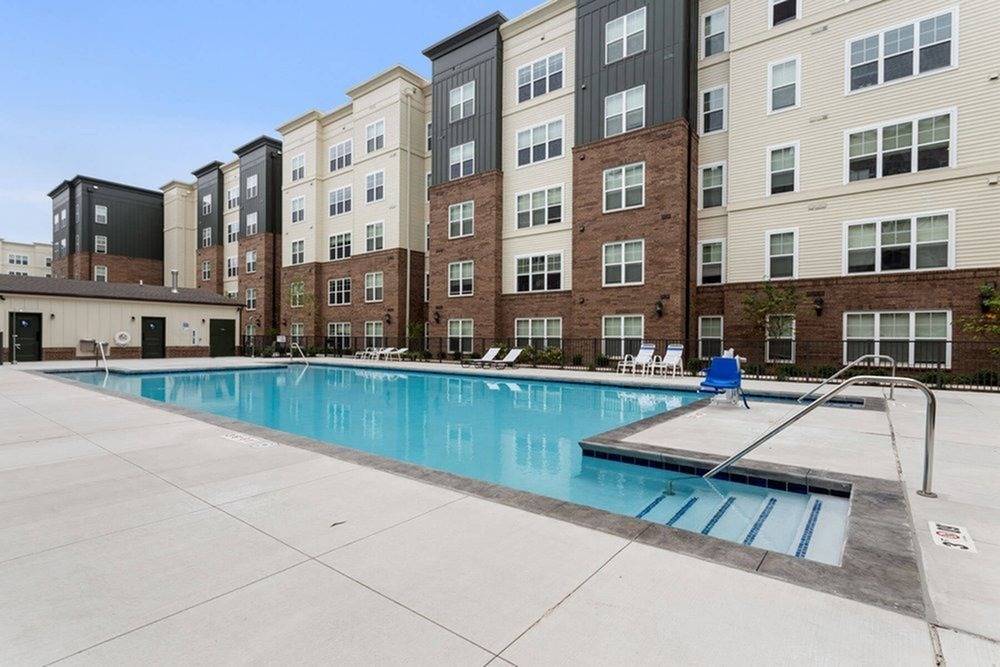 Student Housing - University Edge Image 4