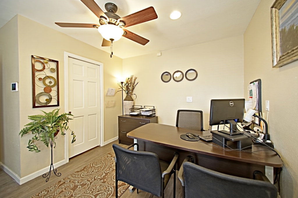 Vista Village Image 6