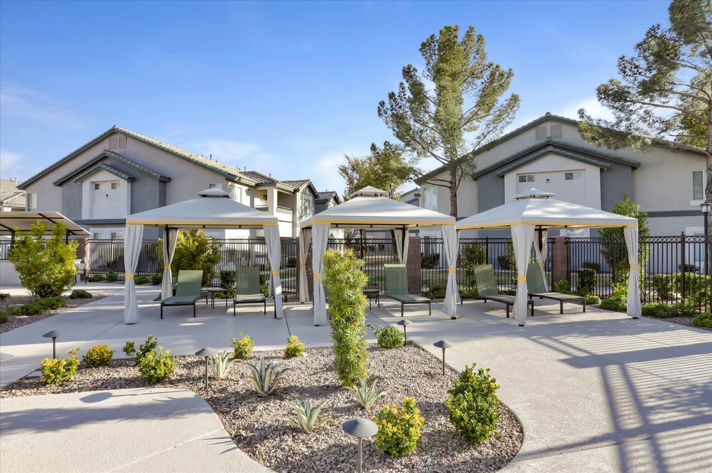 South Valley Ranch Apartments Image 23