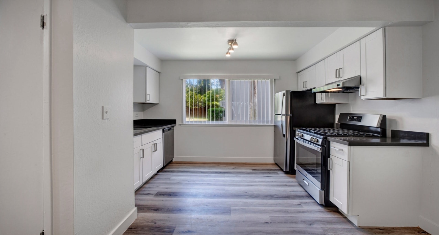 The Chloe Apartments Image 8