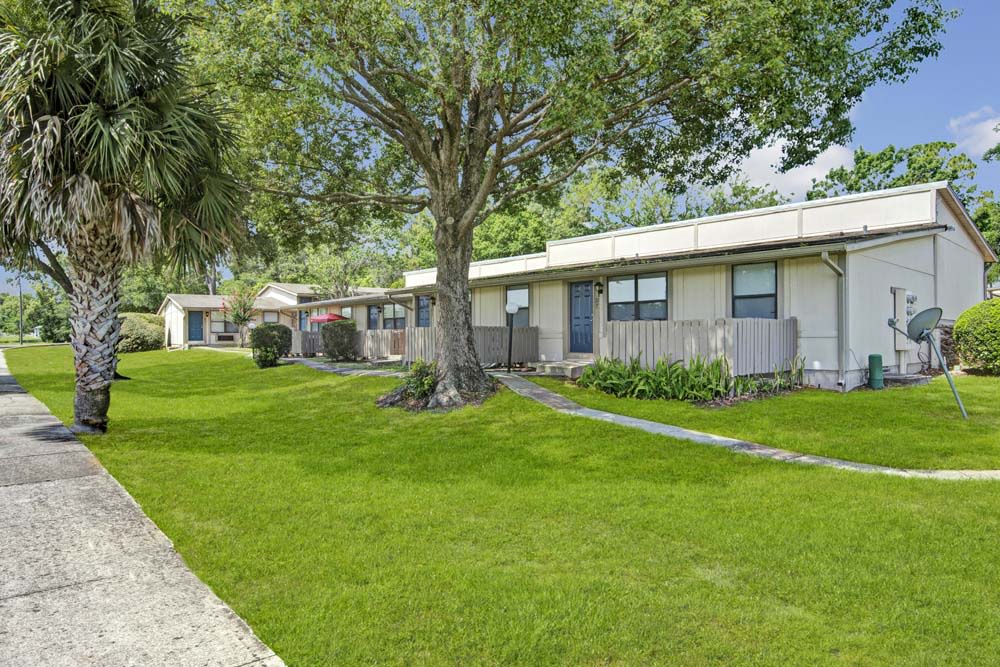 Applewood Apartments Image 10