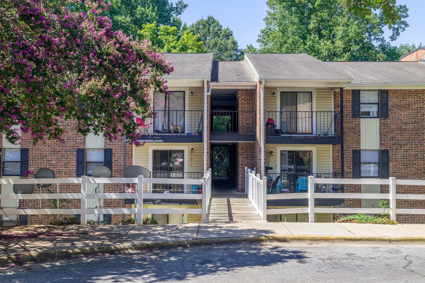 Arlington Apartments Image 17