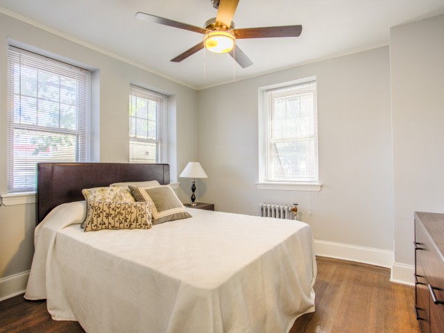 4730 Pine Street Image 11
