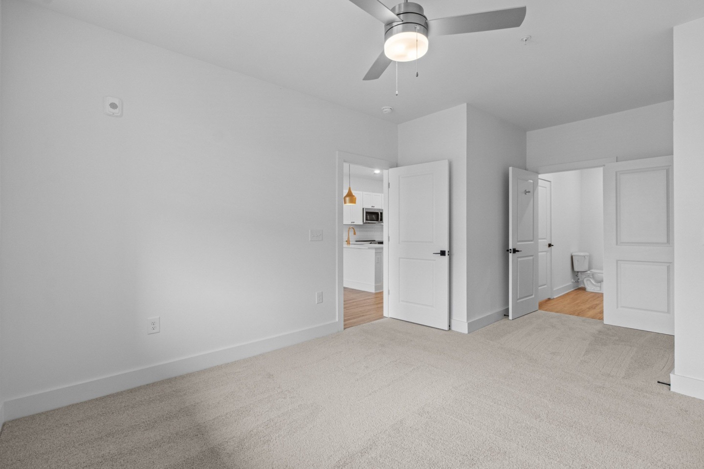 The Nixon Apartments Image 19