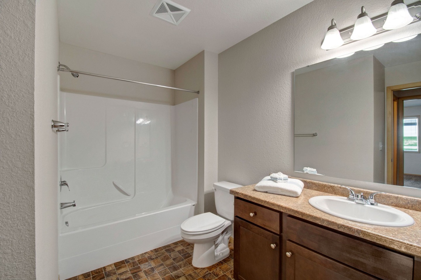 Pheasant Ridge I Apartments Image 16