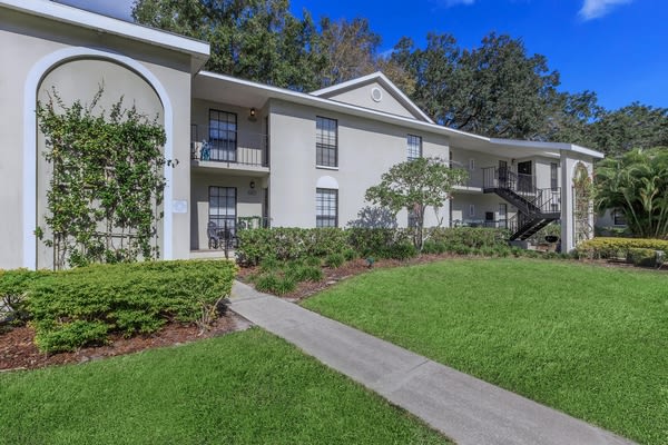 Grand Oaks Image 16