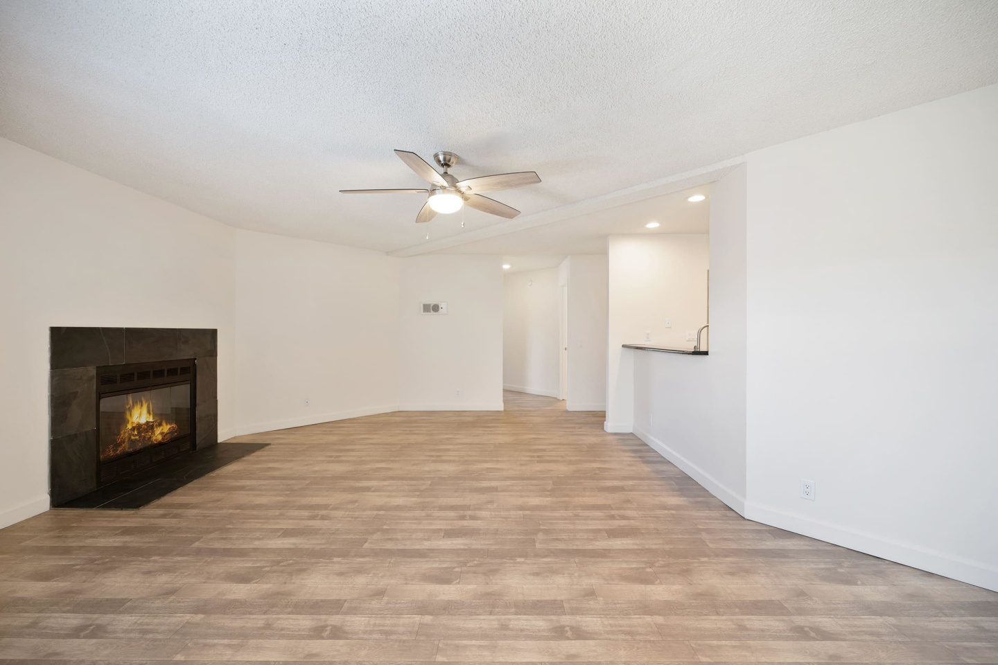 Elan Spanish Landing Carlsbad Image 14