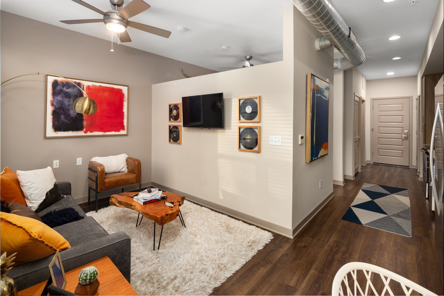 River House Image 25