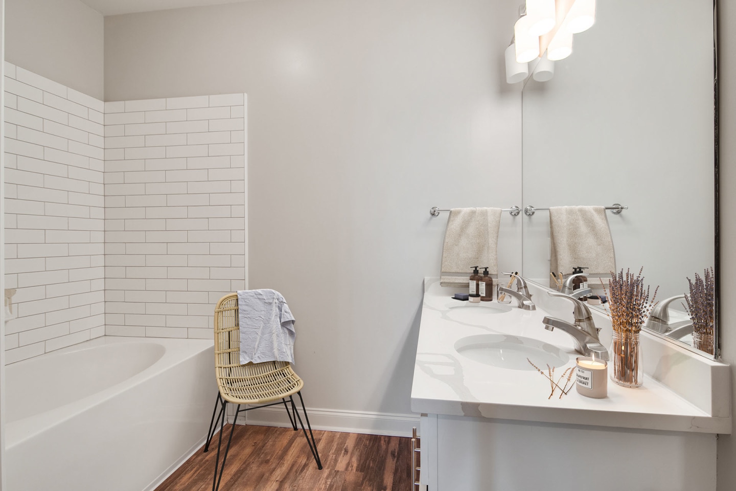92 West Paces Image 34
