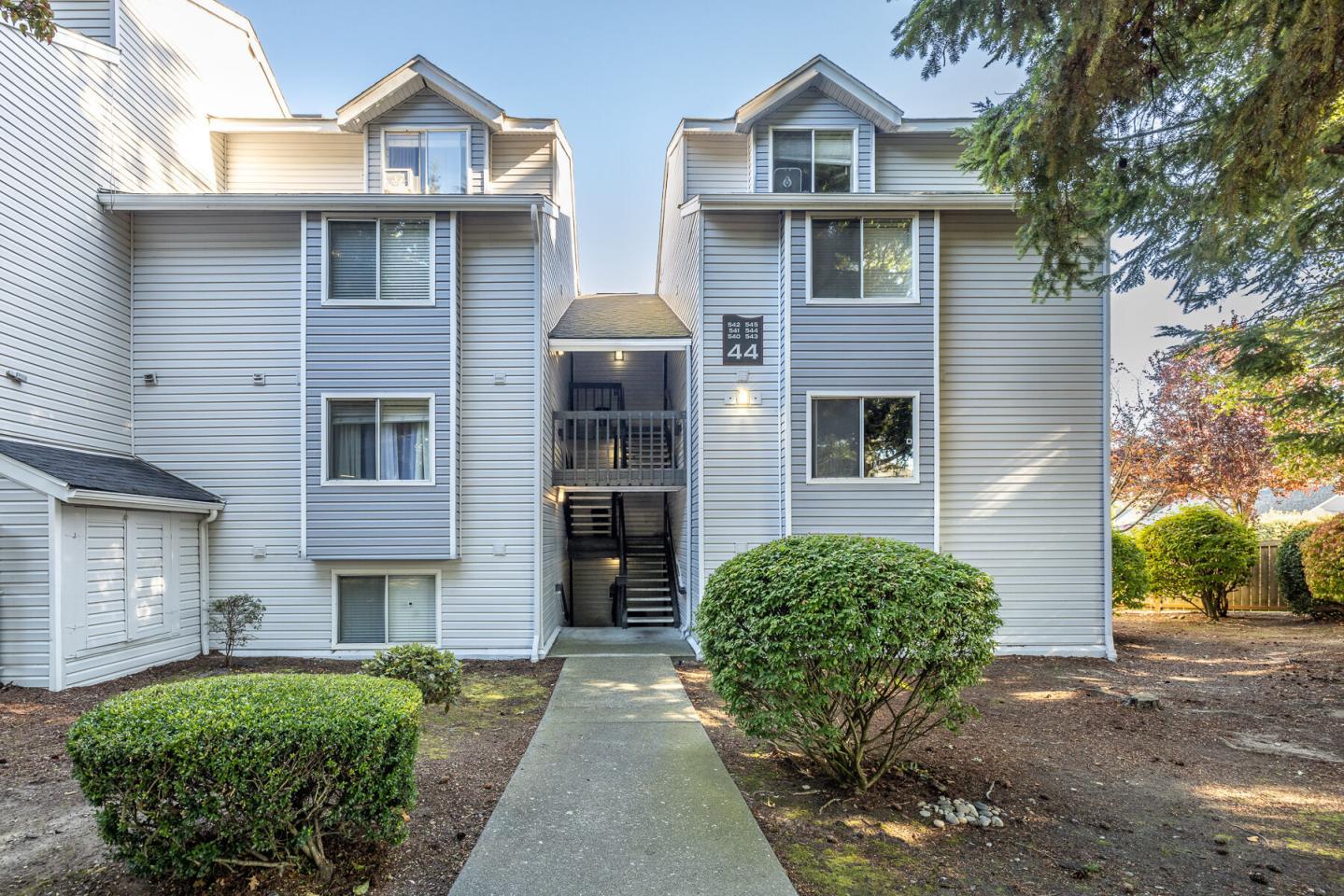 The Fairways Apartments Image 62