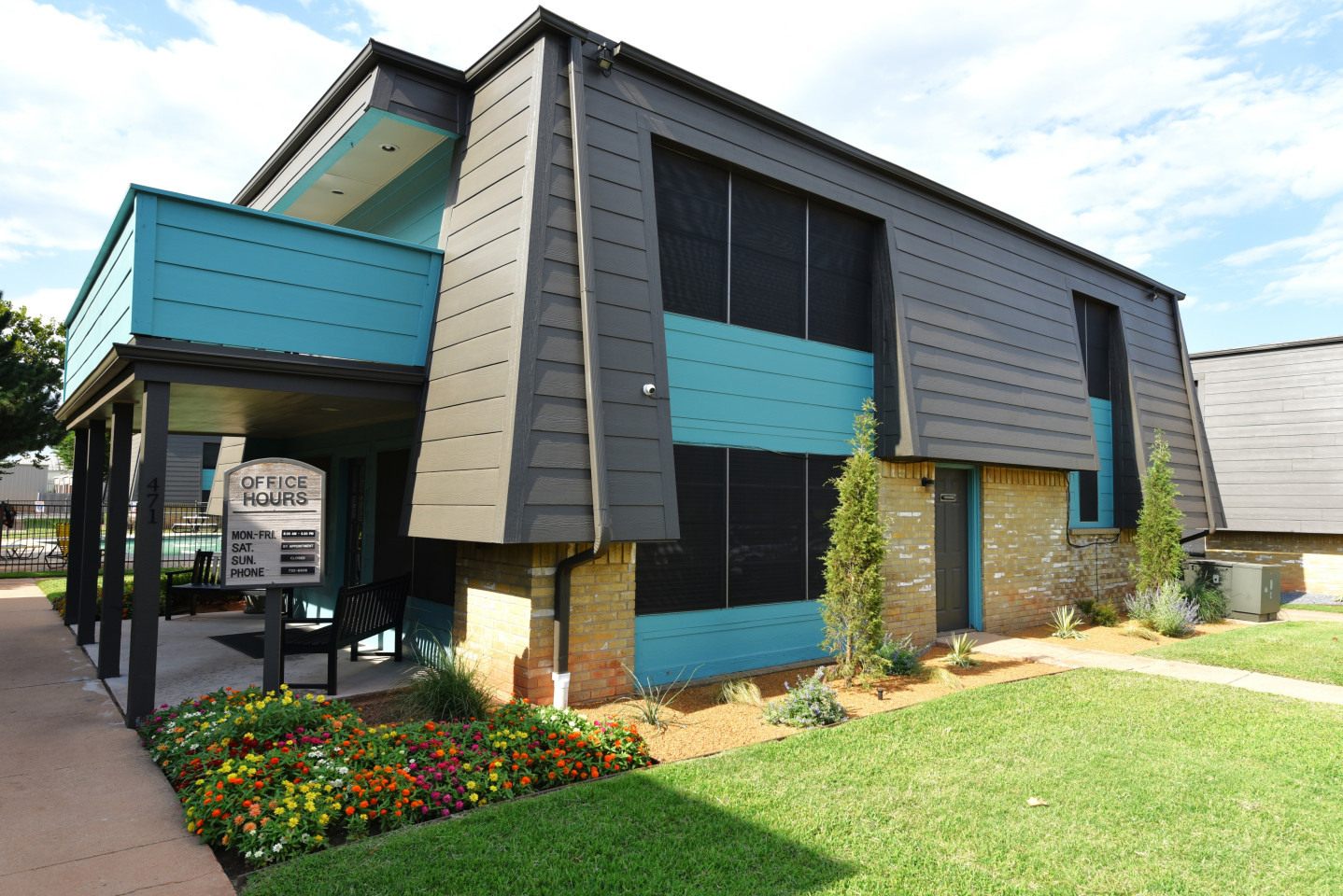 Raintree Meadows Apartment Homes Image 1