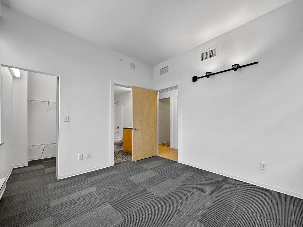 Des Moines Building Image 20