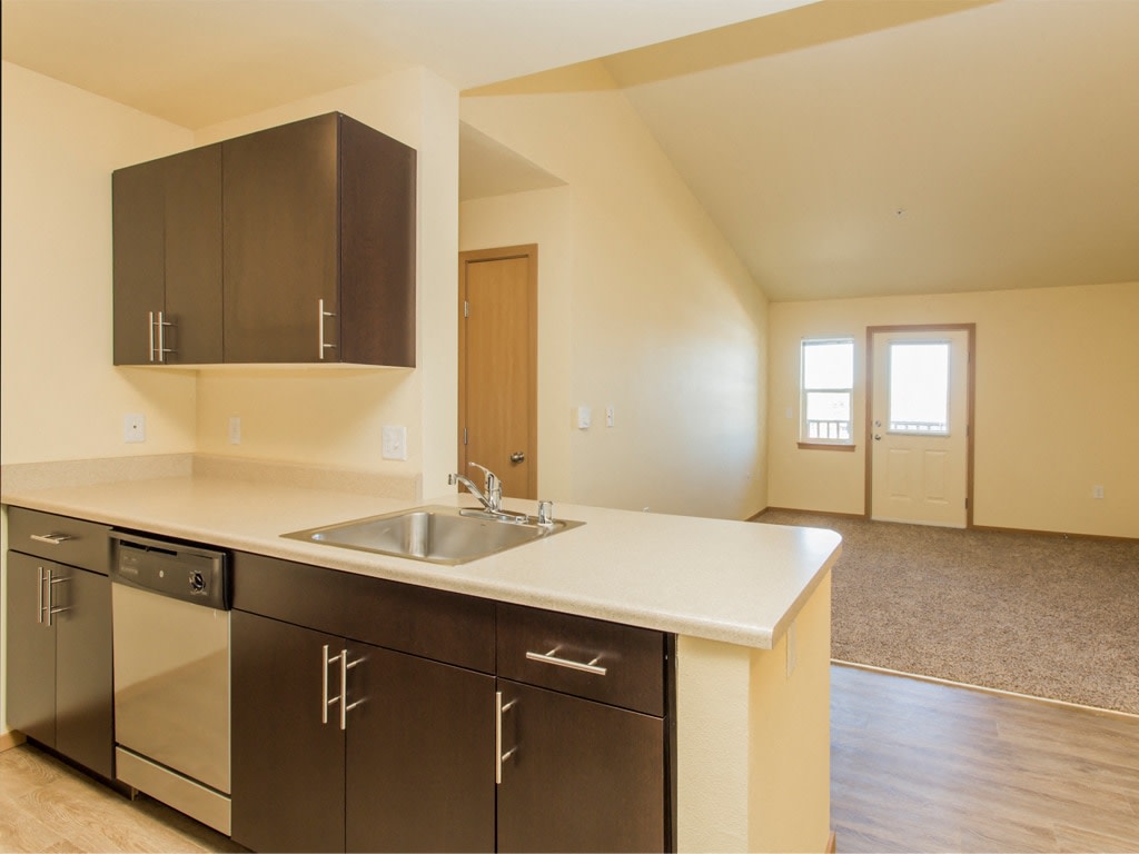 Axis Apartments Image 15