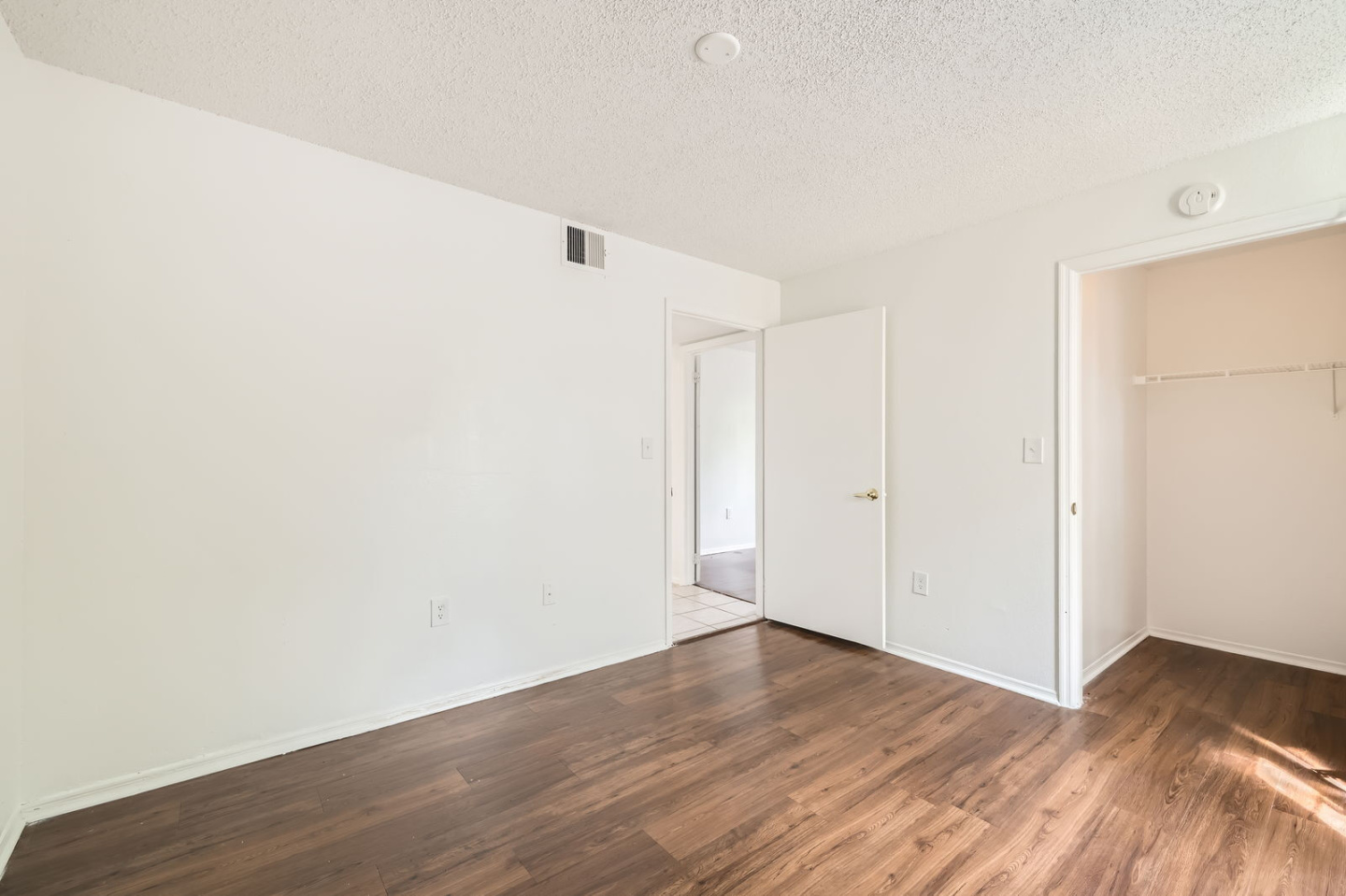 Affordable Housing - Golden Oaks Image 24