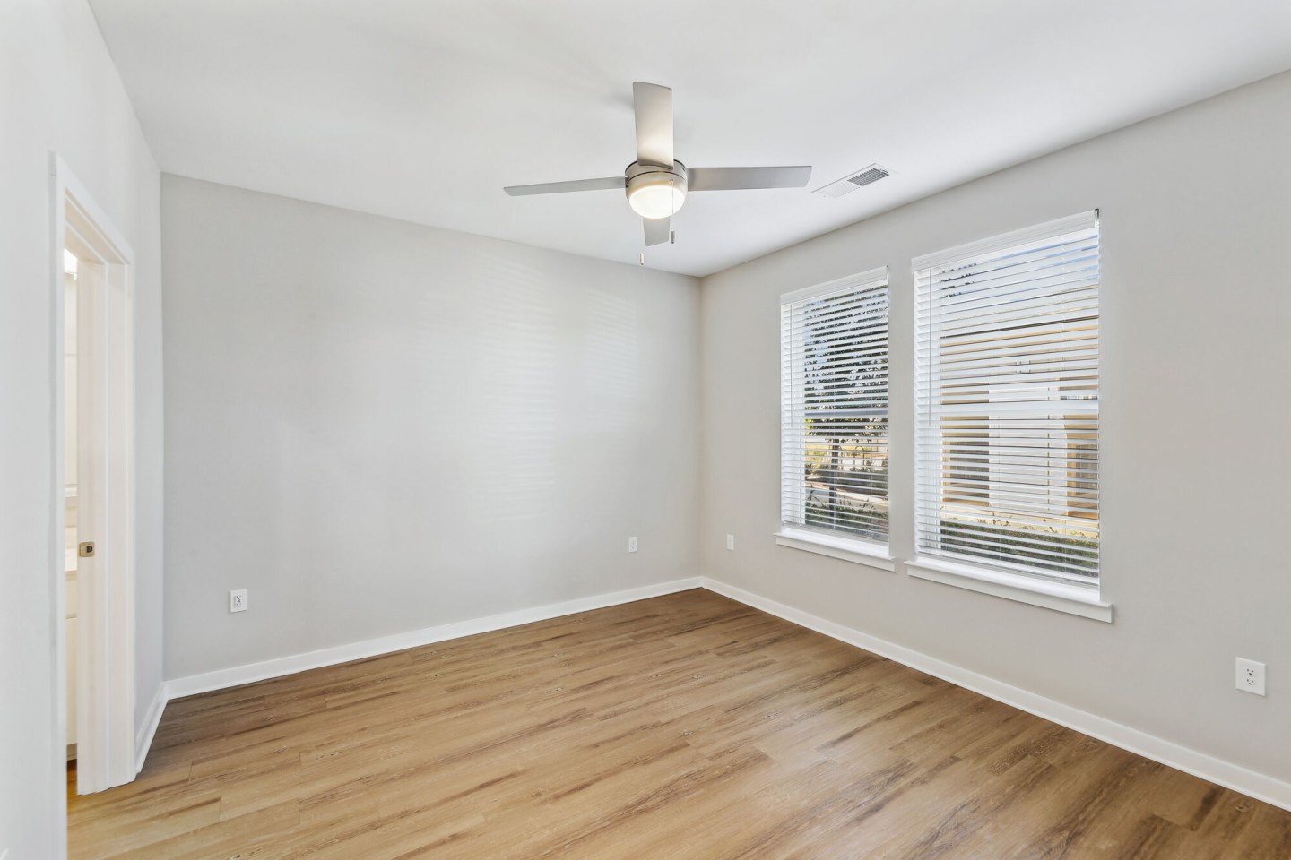Mosby at Bridge Street Image 36