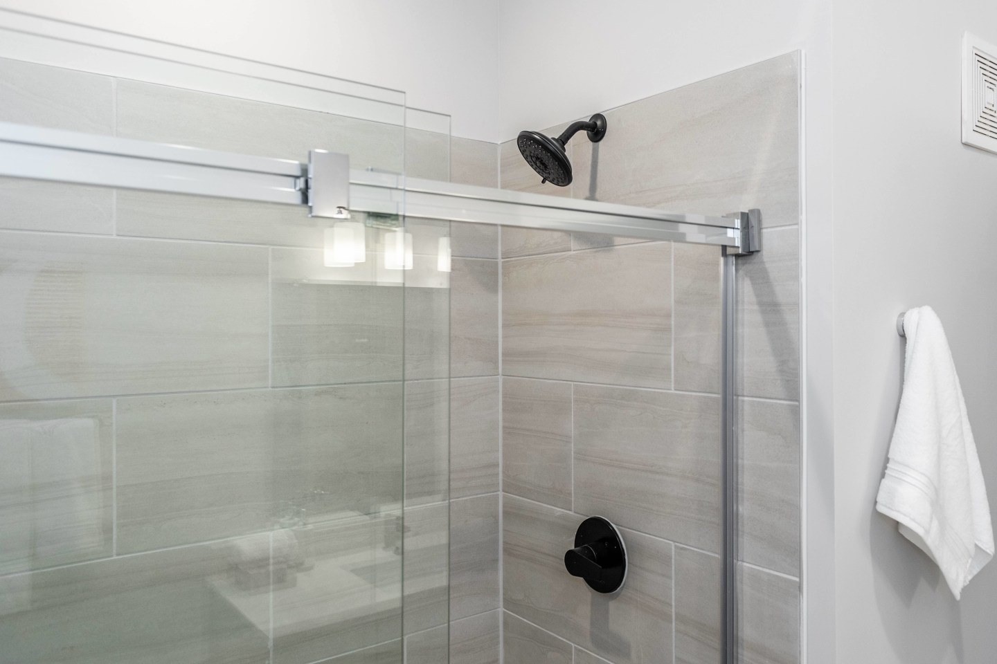 Anthem Luxury Rental Homes Image 14