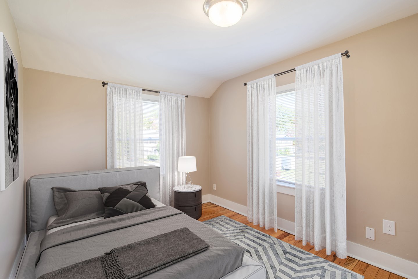 Redbank Village Image 22