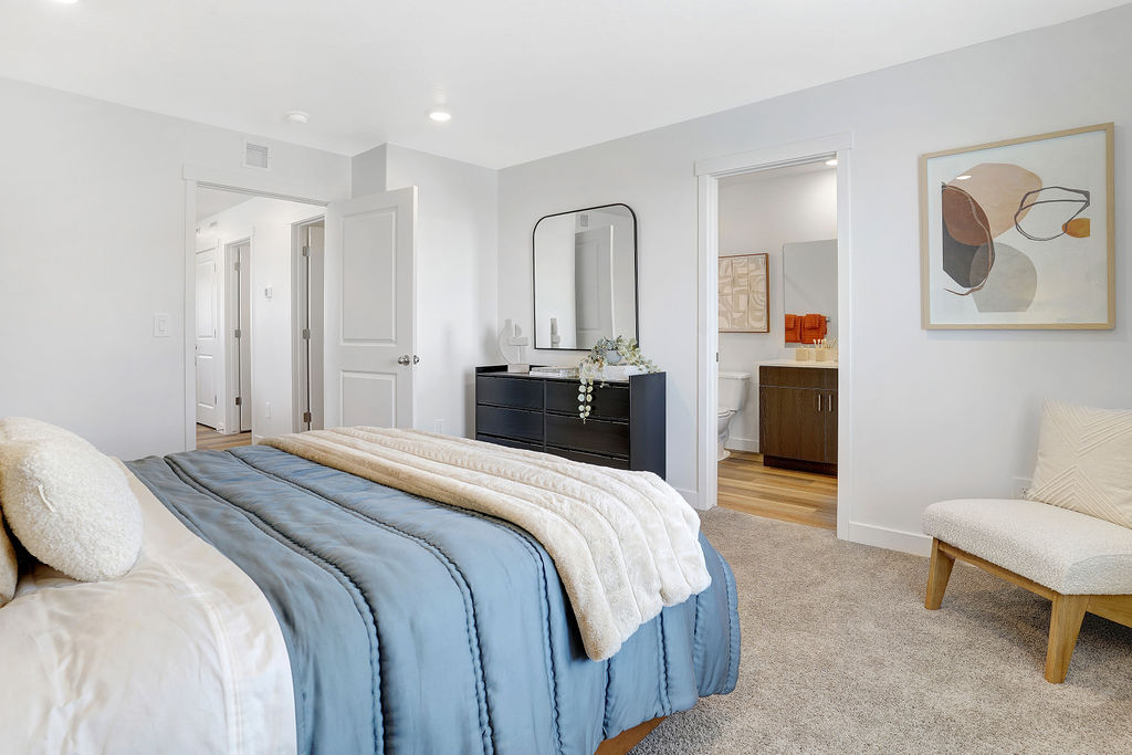 Little Valley Townhomes Image 23