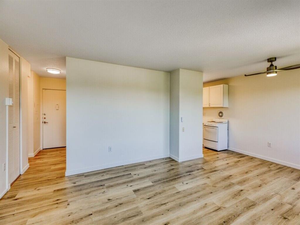 The Irvington Apartments Image 18