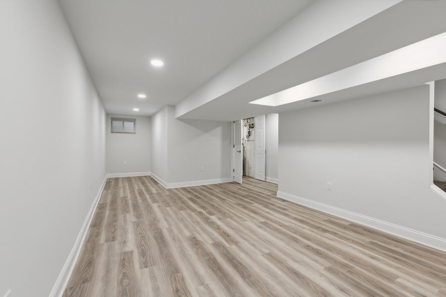 Spring Hill Apartments Image 6