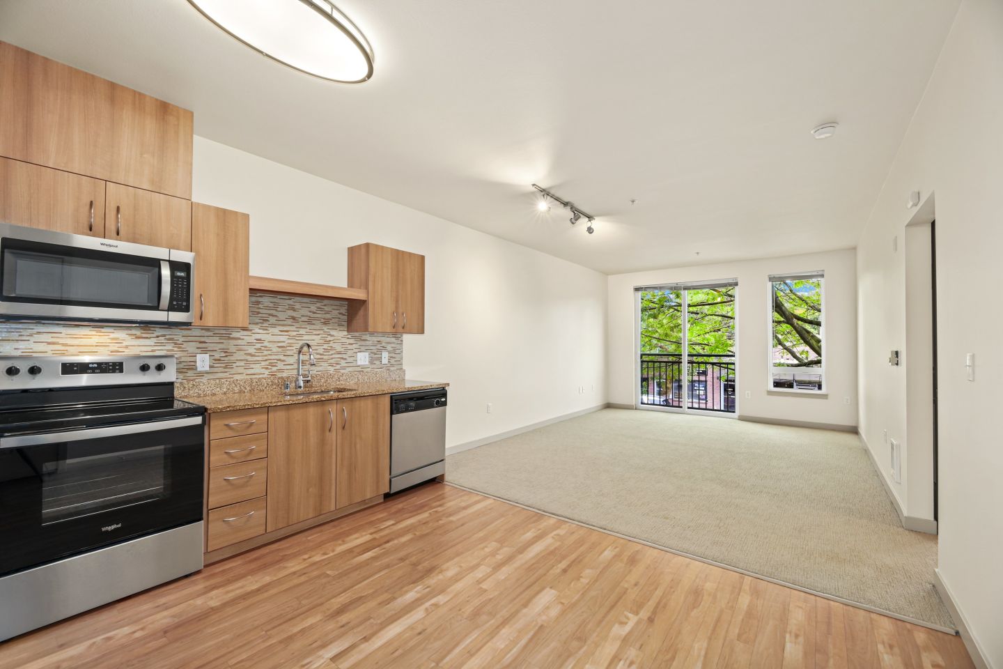 Jasper Apartments Image 10