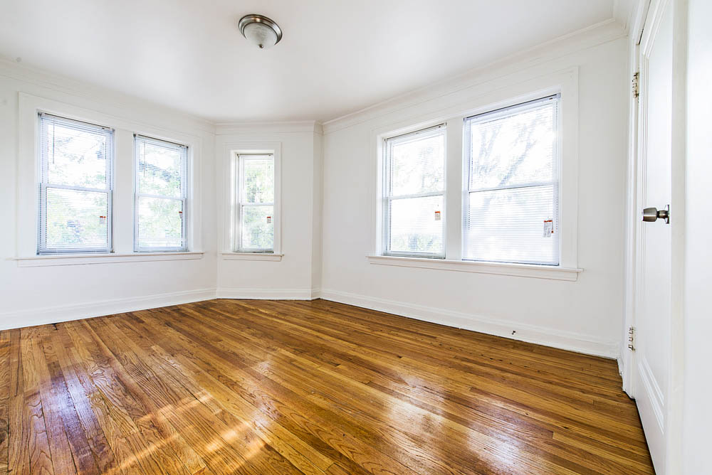 102 S 17th Ave Image 5
