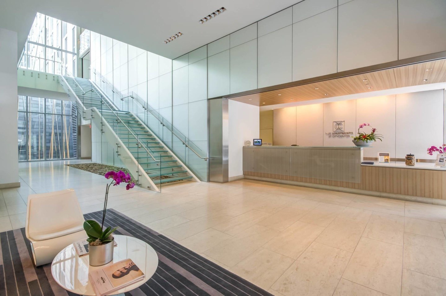 The Apartments at CityCenter Image 19