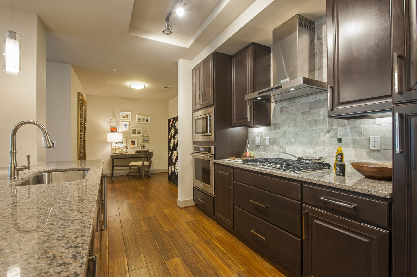 Pearl Residences at CityCentre  Image 42