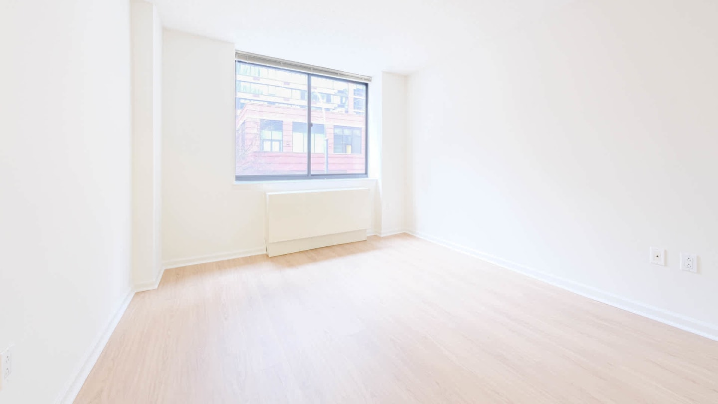West 54th Image 41