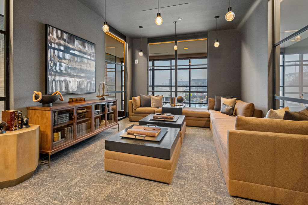 Madison West Elm Image 67