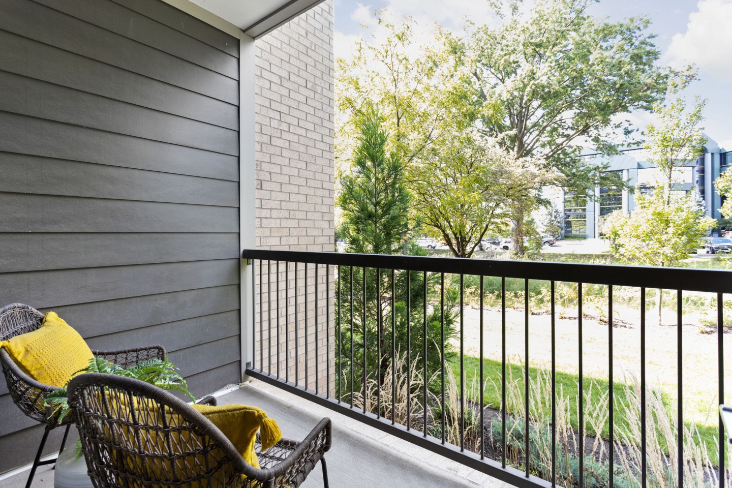 Flats at Springhurst Image 29