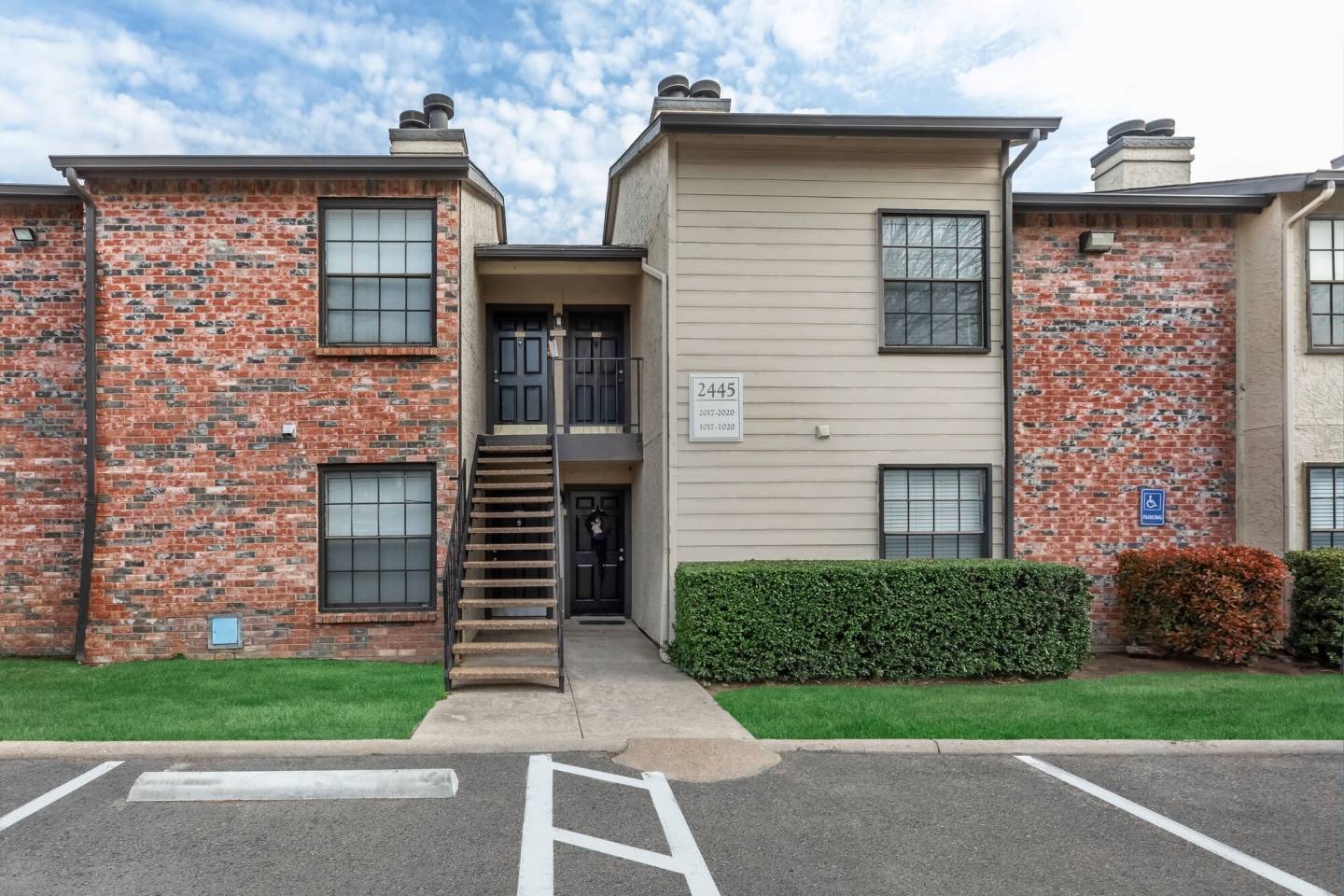 Kensington Station Apartment Homes Image 11