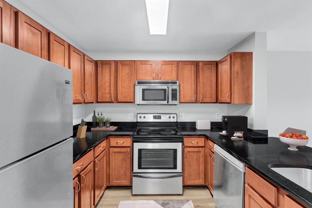 Ashbury Court Apartments Image 2