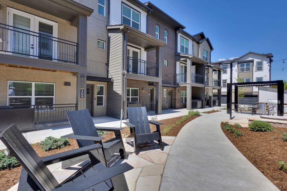 The Allyson Townhomes Image 53