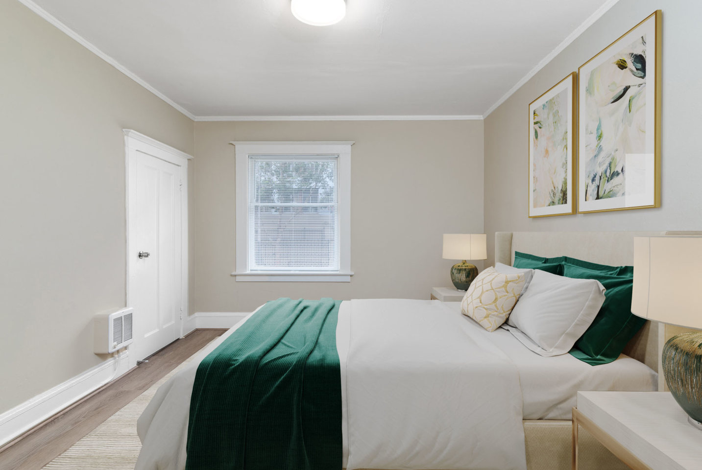 1030 LARKIN Apartments Image 2