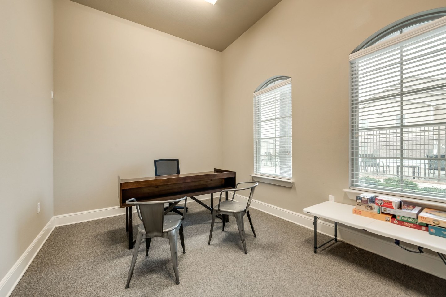 Majors Place Image 48