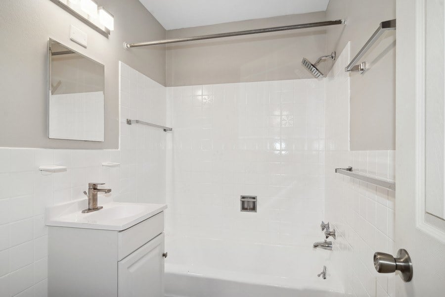 Cove at Linden Hills Image 31