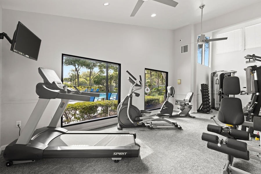 Pointe at Carrollwood Image 18