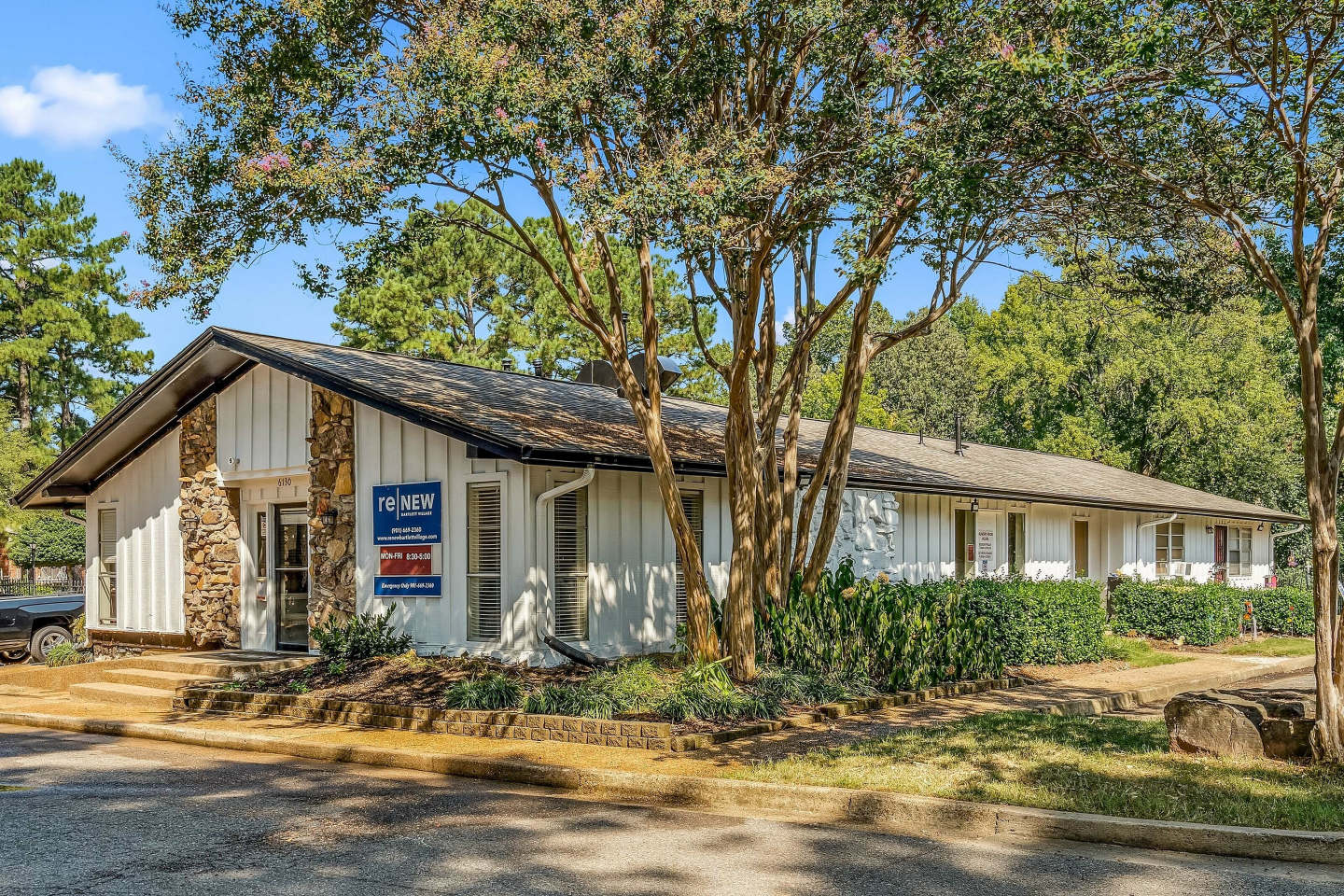 ReNew Bartlett Village I & II Image 17