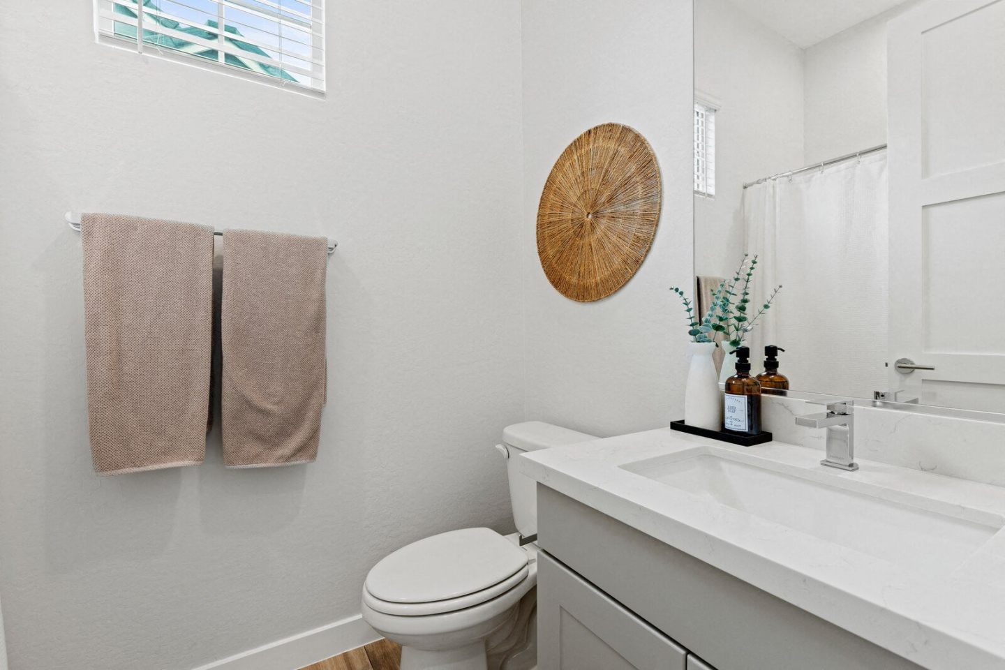 Village of Chandler Image 31