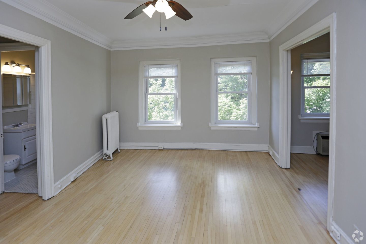 Loring Grove Apartments Image 14