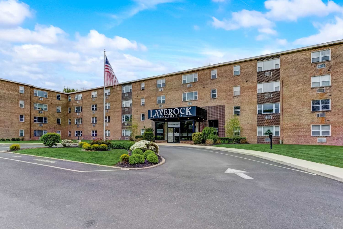 Laverock Place Apartment Image 1