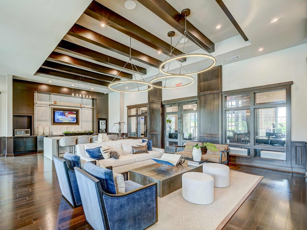 AVE Las Colinas Image 7