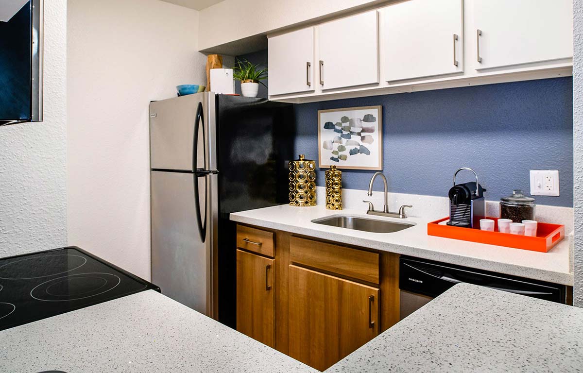 The Daphne Apartments Image 2
