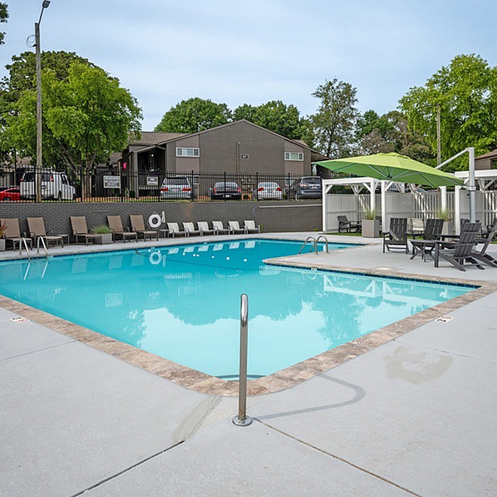 Central Pointe Apartment Homes Image 45