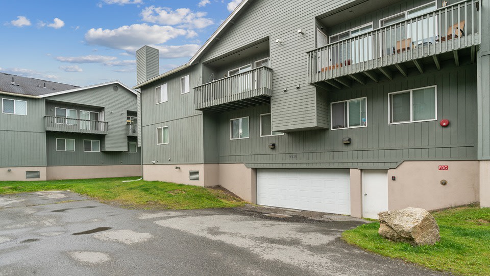 ReNew Bayshore Townhomes Image 5