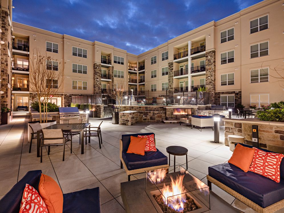 Avalon Rockville Centre Image 43