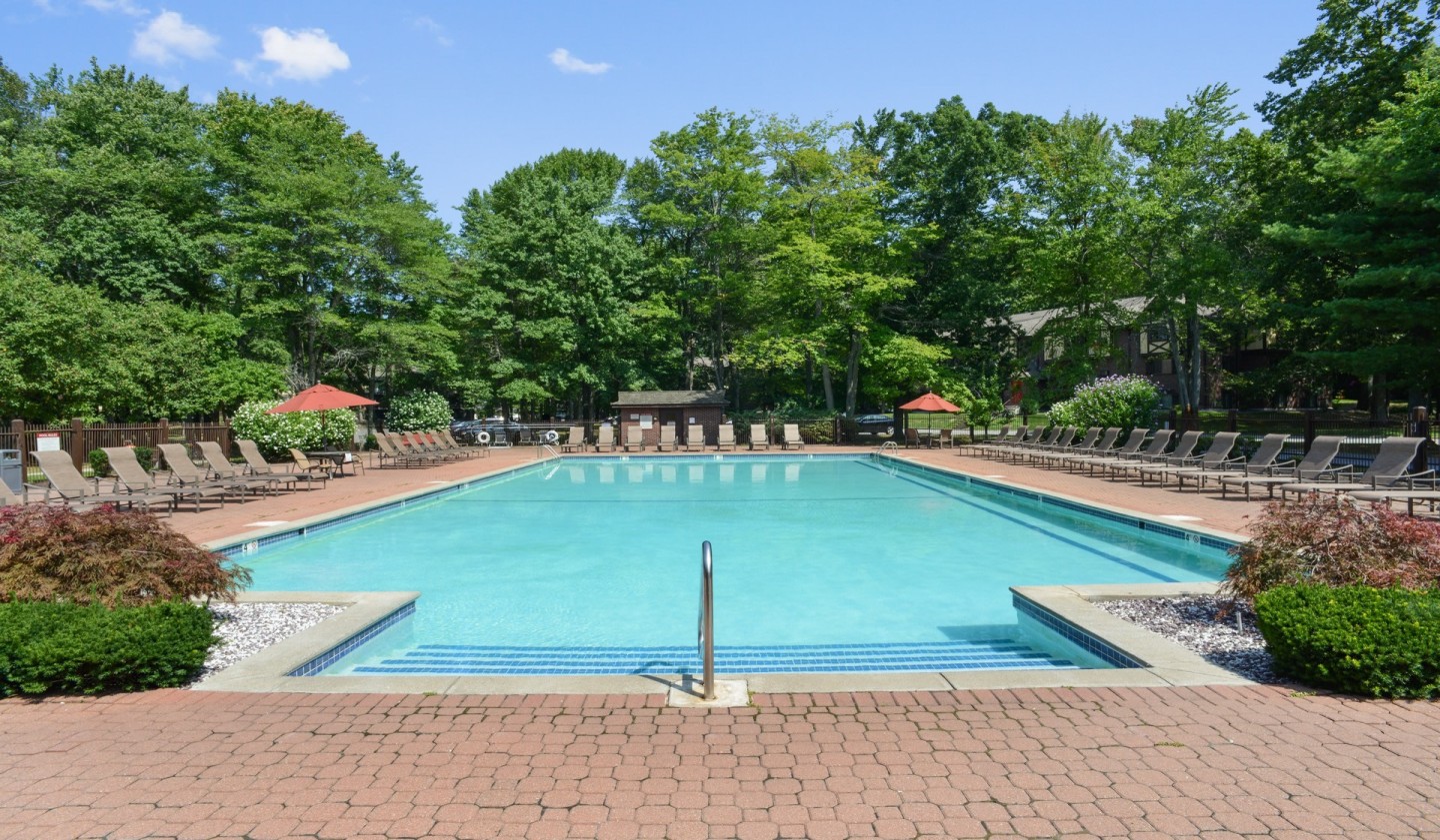 Royal Crest Estates North Andover Image 12