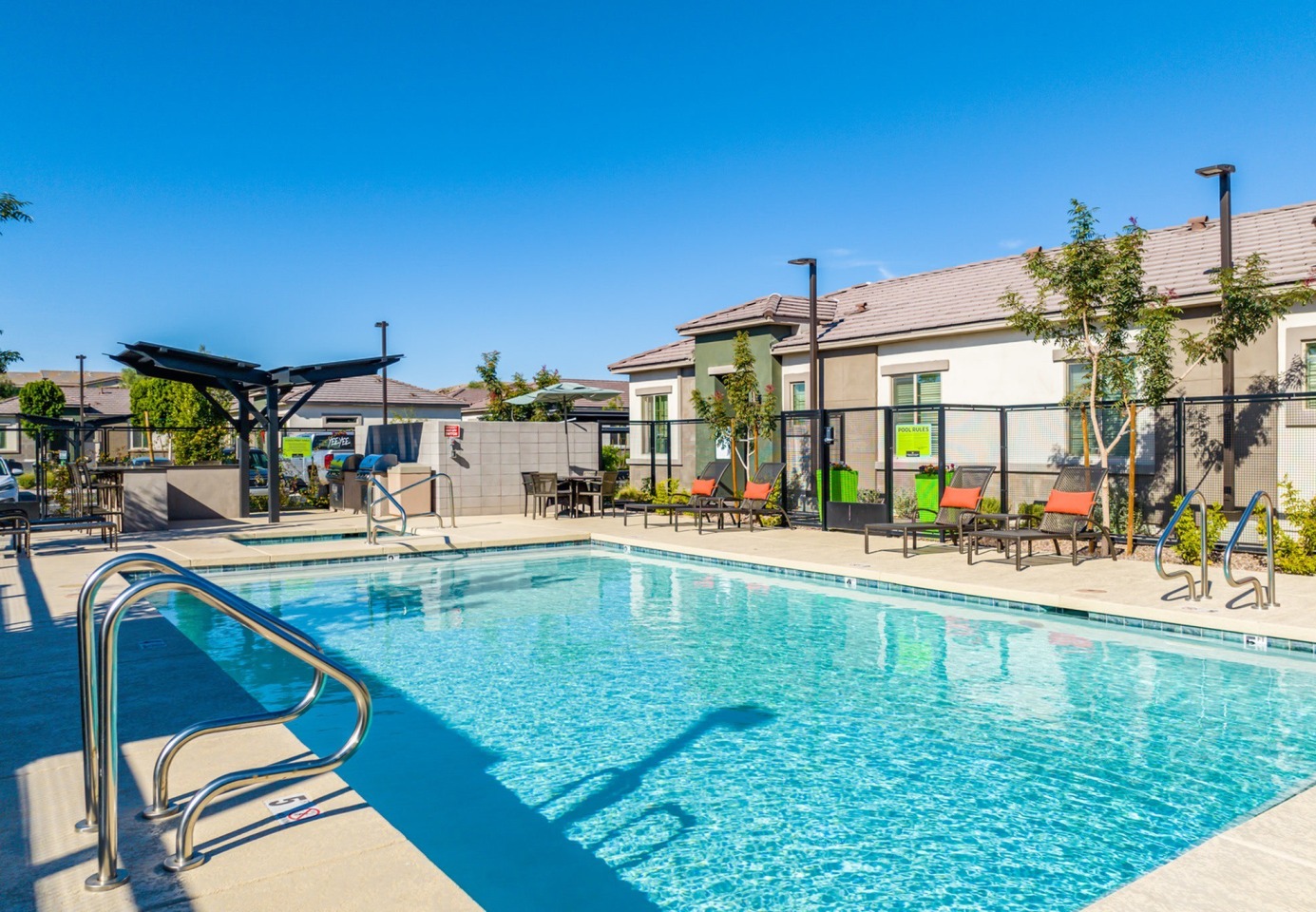 Crismon Gateway Rentals Image 18